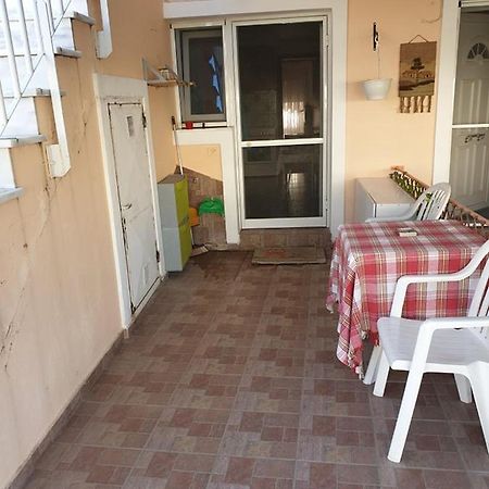 Anna Apartments Néa Péramos Extérieur photo